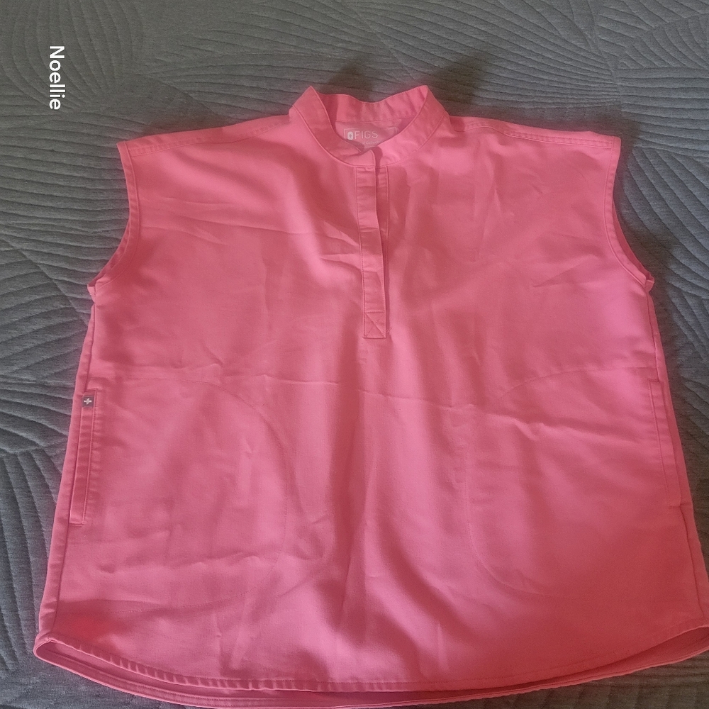 Figs Rafaela scrub top